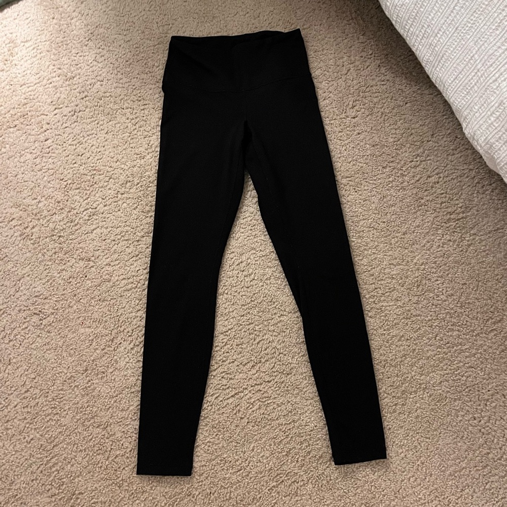 Size small good condition, black leggings!
